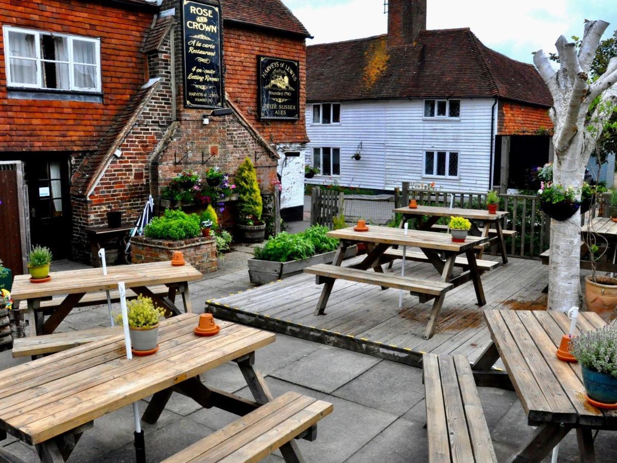 Rose And Crown Gasthof